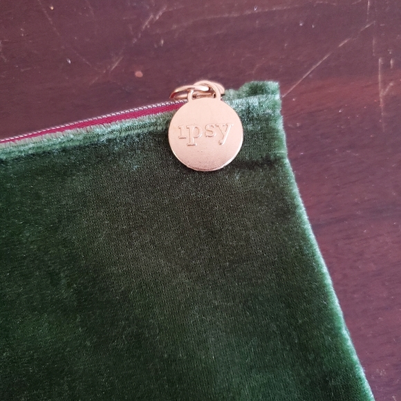 Ipsy Bag Lot. 3 Bags. - Picture 3 of 4